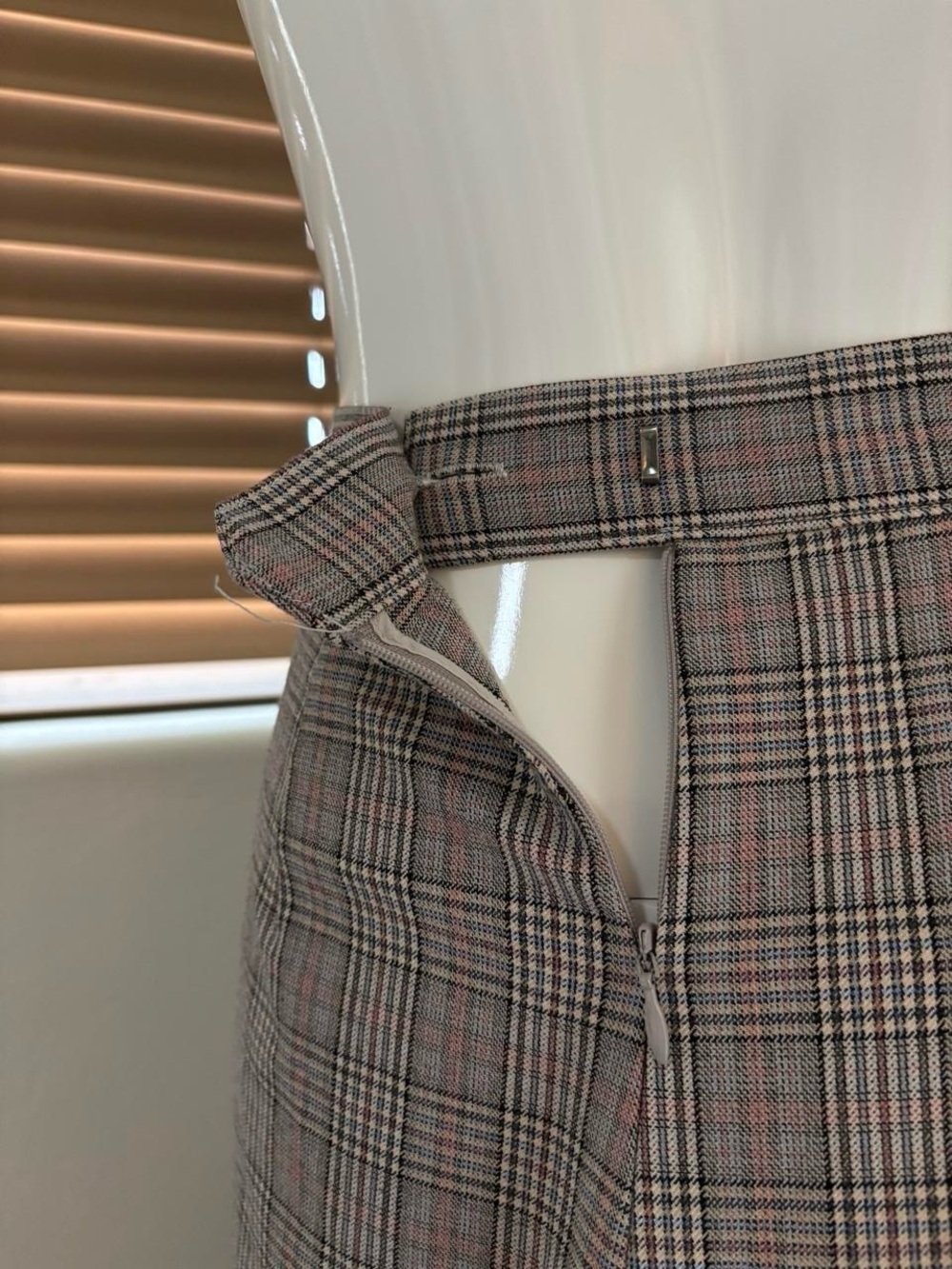 Corey Lynn Calter Pleated Wide Leg Plaid Trousers - Picture 7 of 8